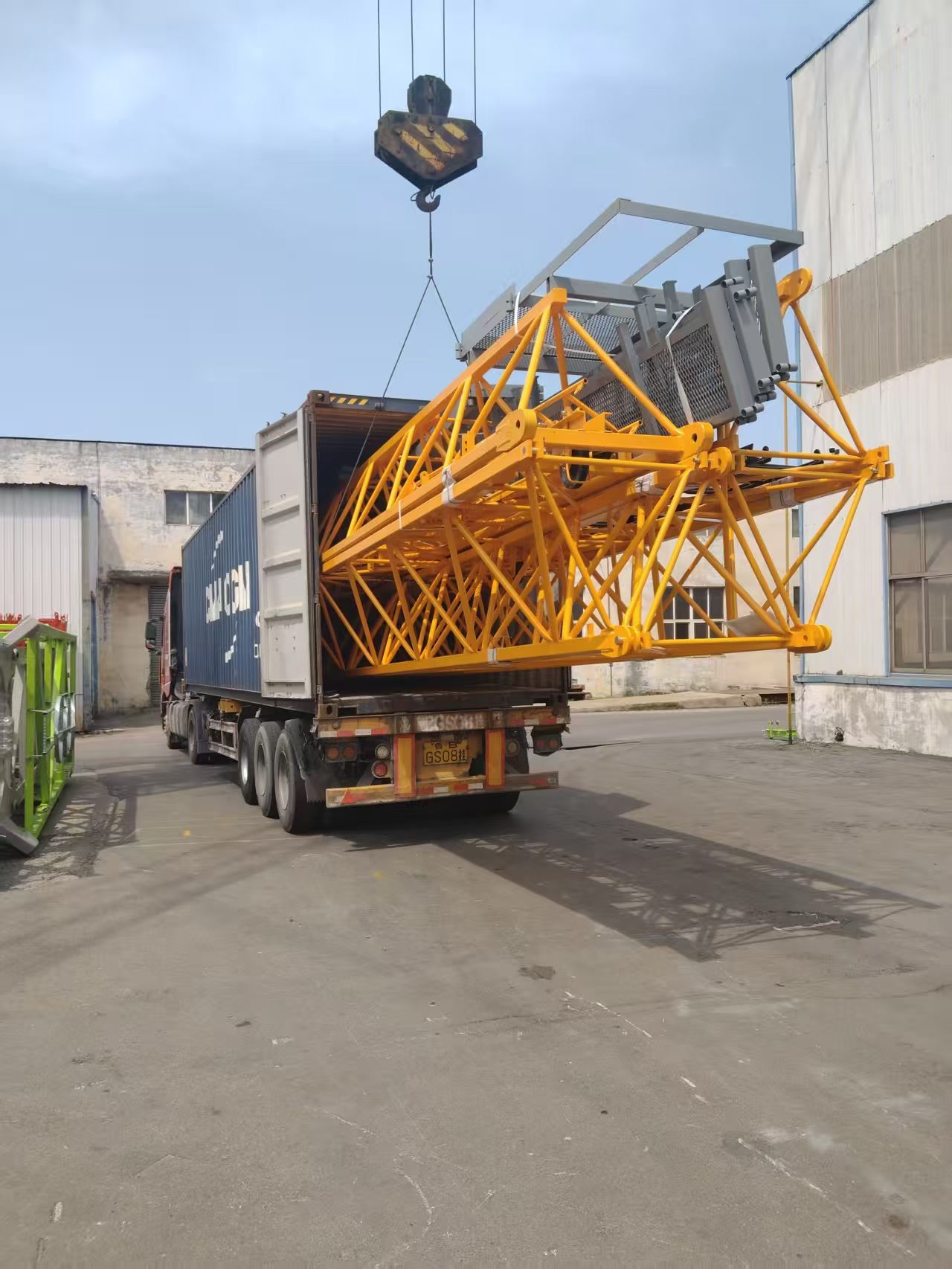 Counter-Jib